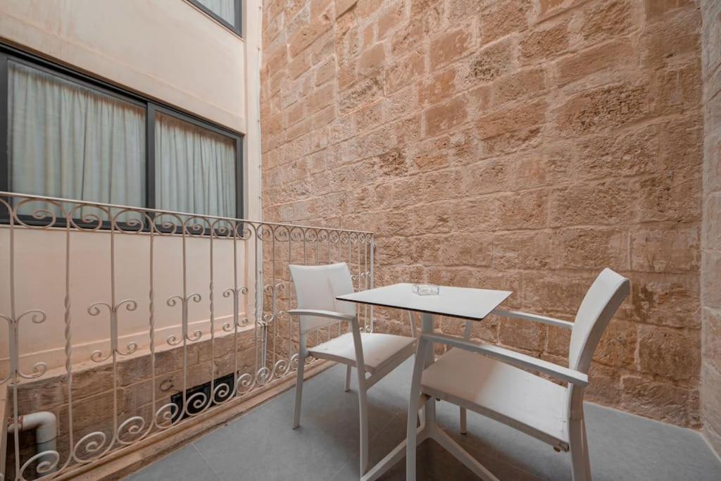 Vallettastay - Orangerie Two Bedroom Apartment 301 Zewnętrze zdjęcie